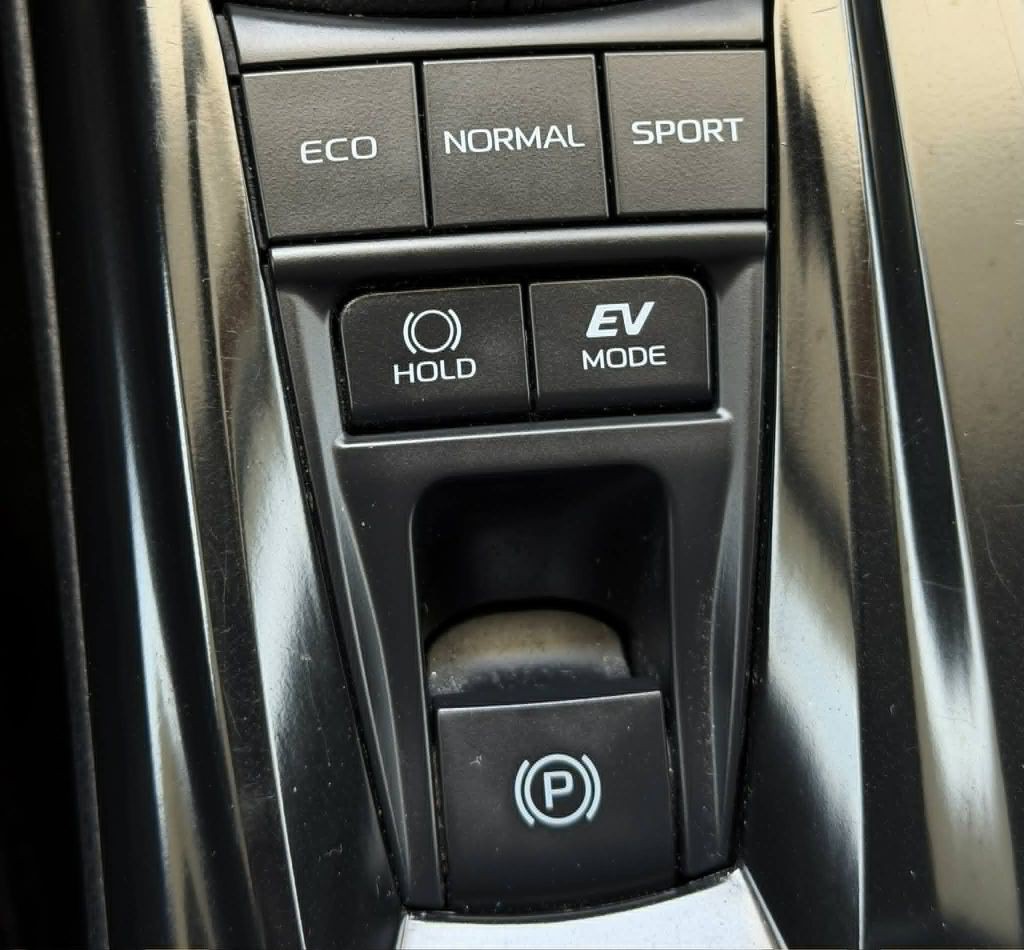2025 Toyota Camry Image 18