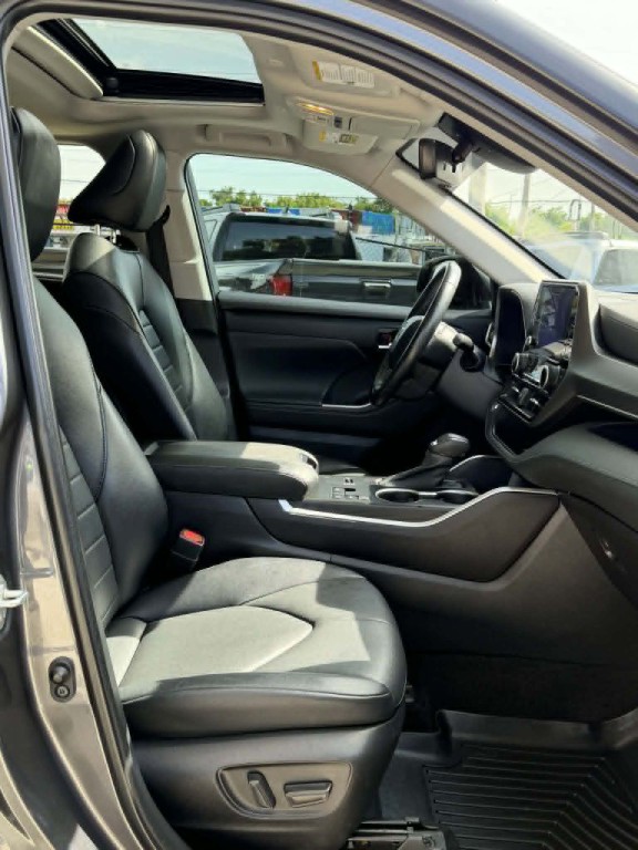 2023 Toyota Highlander Image 15