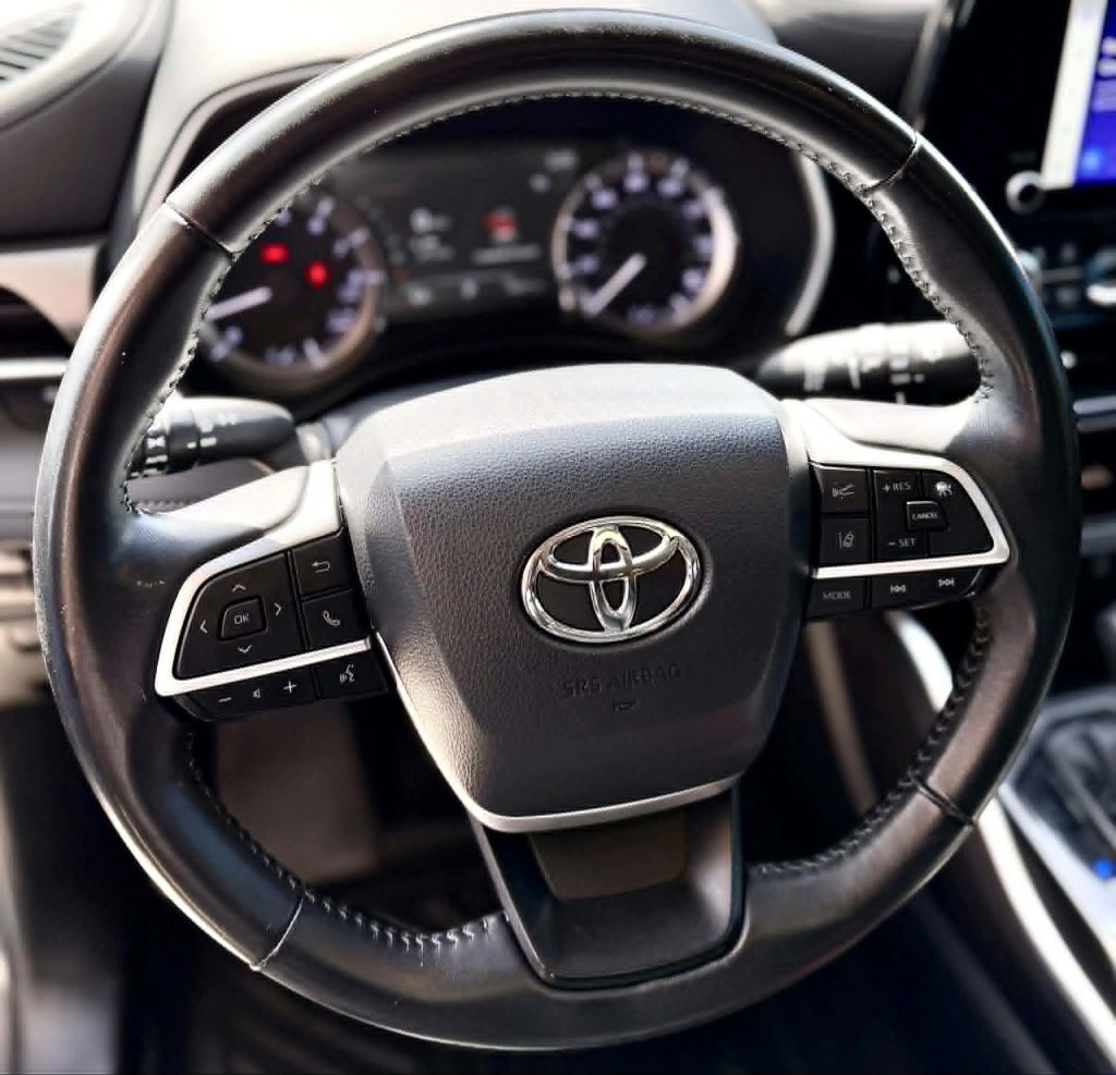 2023 Toyota Highlander Image 16