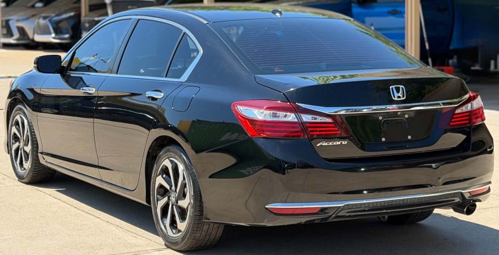 2016 Honda Accord Image 6