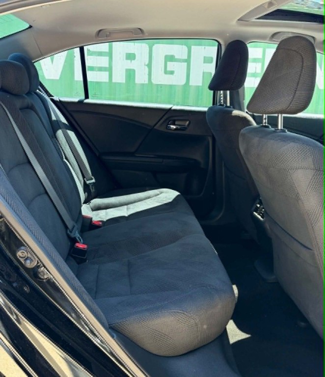 2016 Honda Accord Image 13