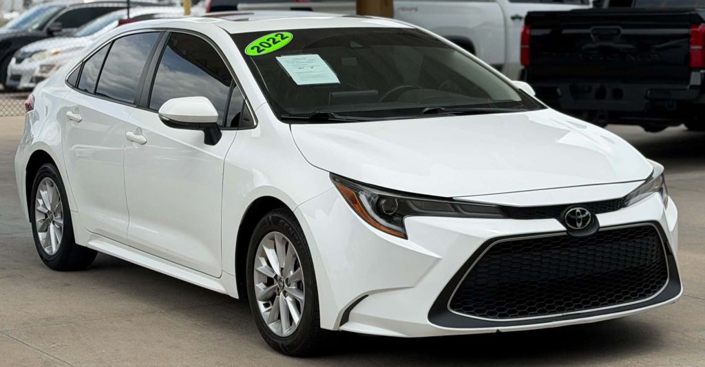 2022 Toyota Corolla Image 3