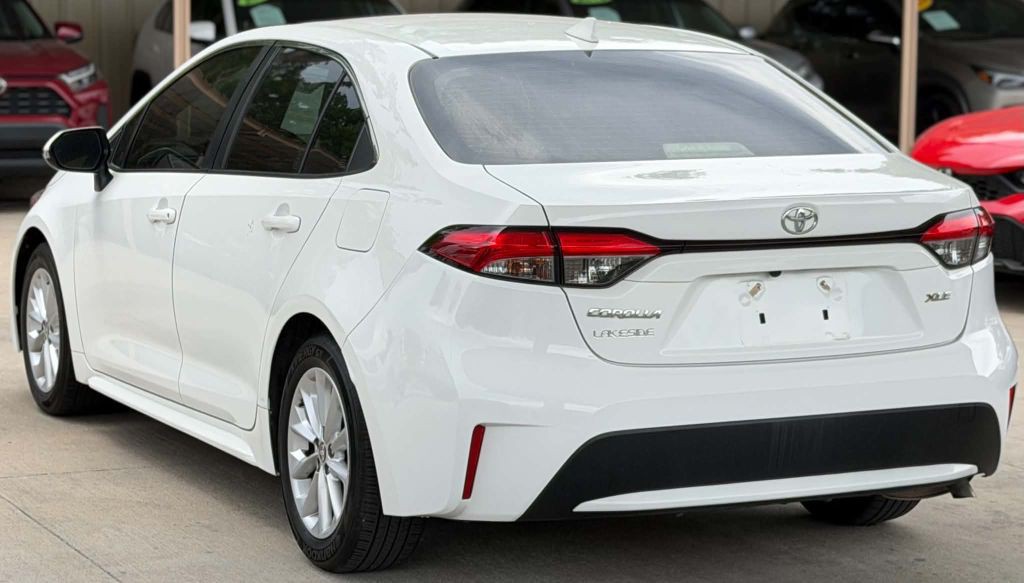 2022 Toyota Corolla Image 6