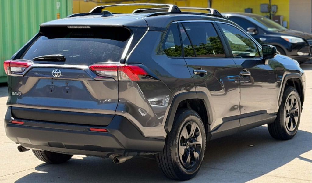 2019 Toyota Rav4 Image 4