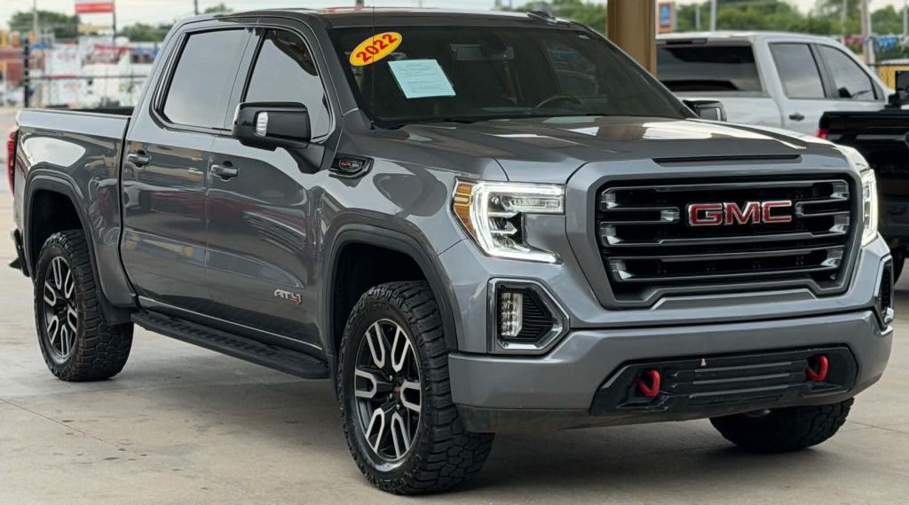 2022 GMC Sierra Image 3