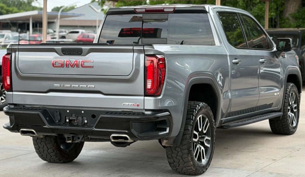 2022 GMC Sierra Image 4