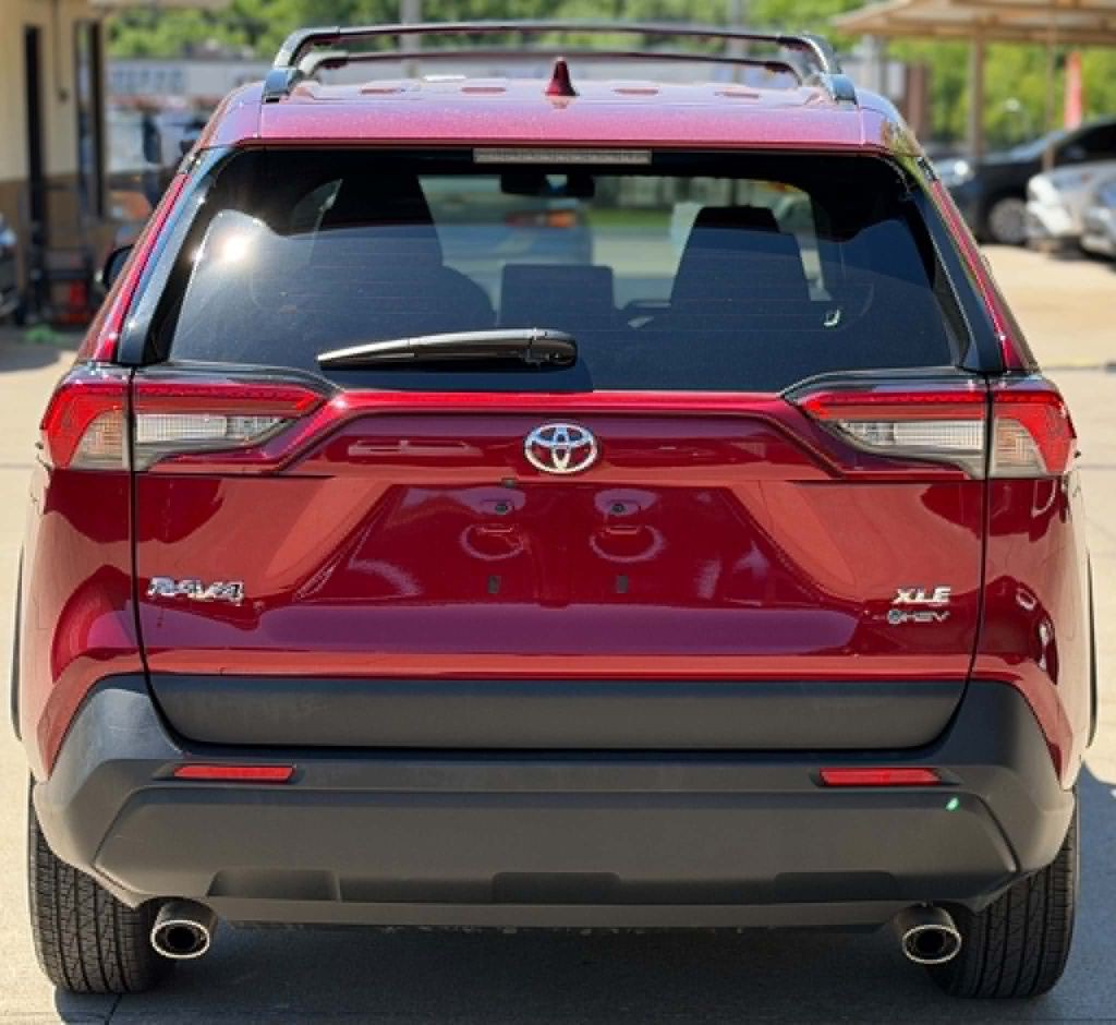 2025 Toyota Rav4 Image 5