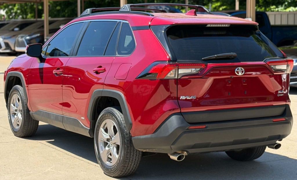 2025 Toyota Rav4 Image 6