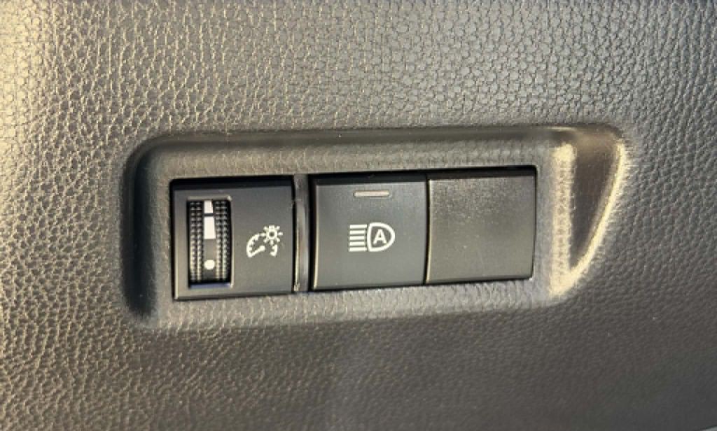 2025 Toyota Rav4 Image 10