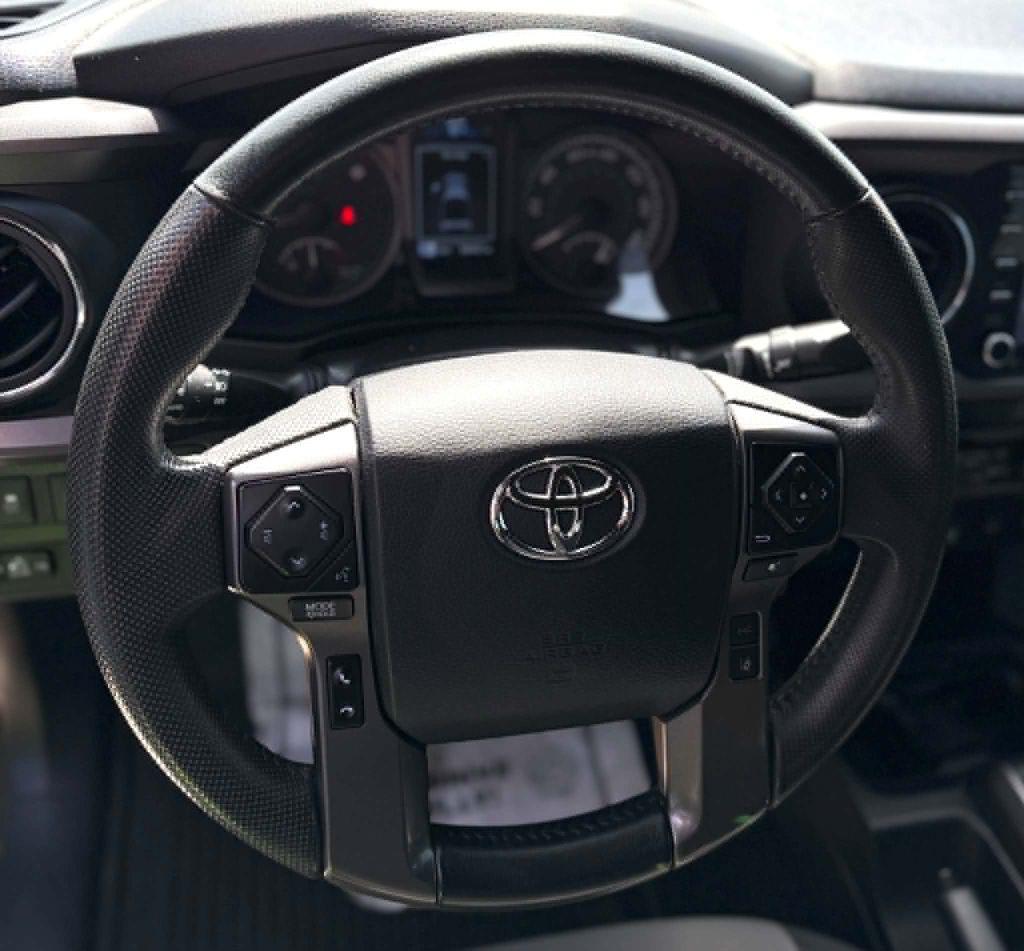 2023 Toyota Tacoma Image 11