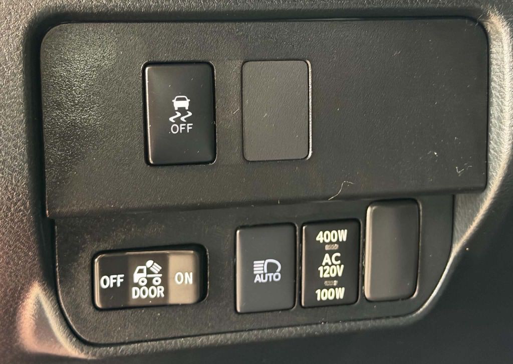 2021 Toyota Tacoma Image 11