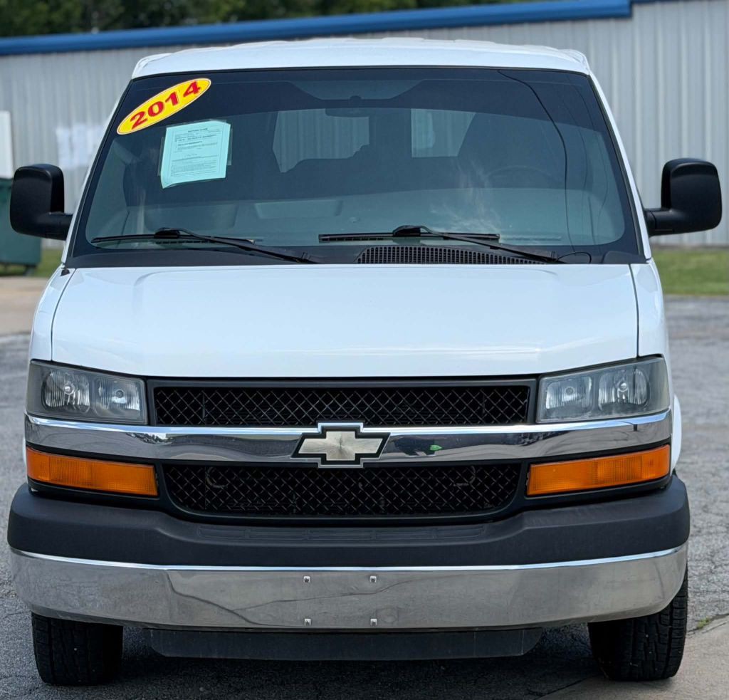 2014 Chevrolet Express Image 2