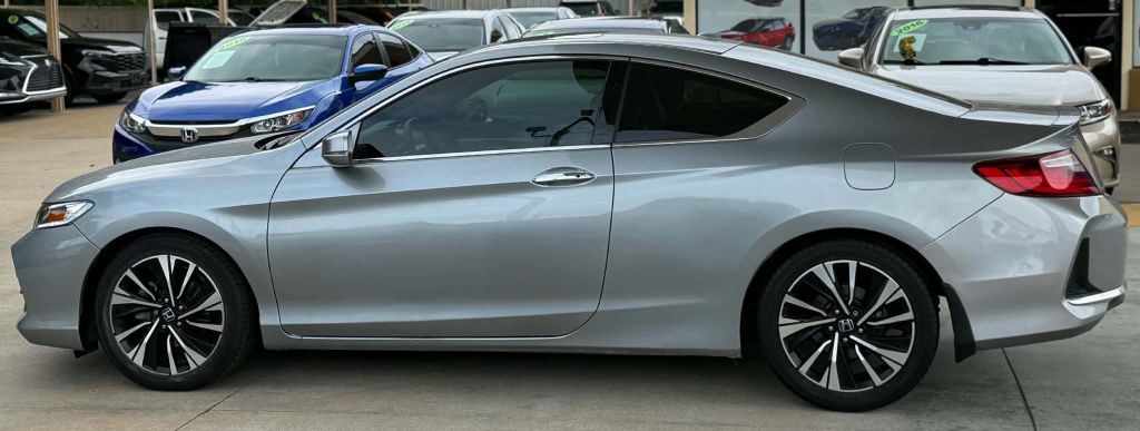 2016 Honda Accord Image 5