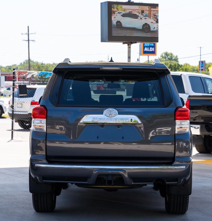 2013 Toyota 4Runner Image 3