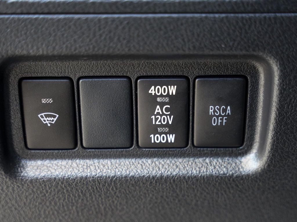 2013 Toyota 4Runner Image 10