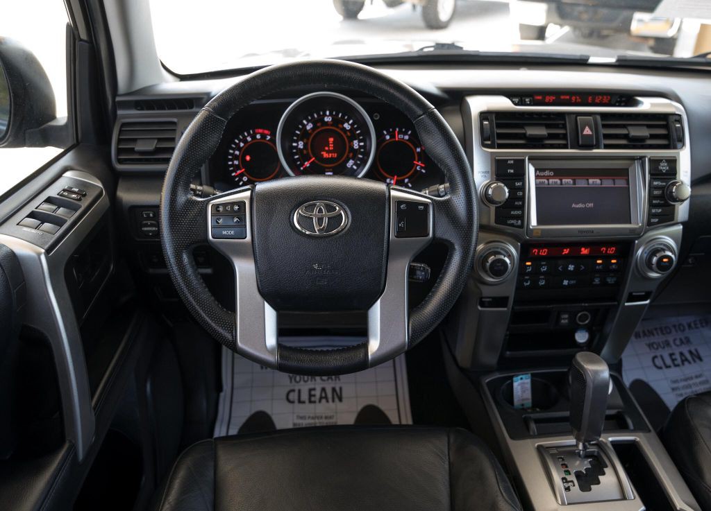 2013 Toyota 4Runner Image 28