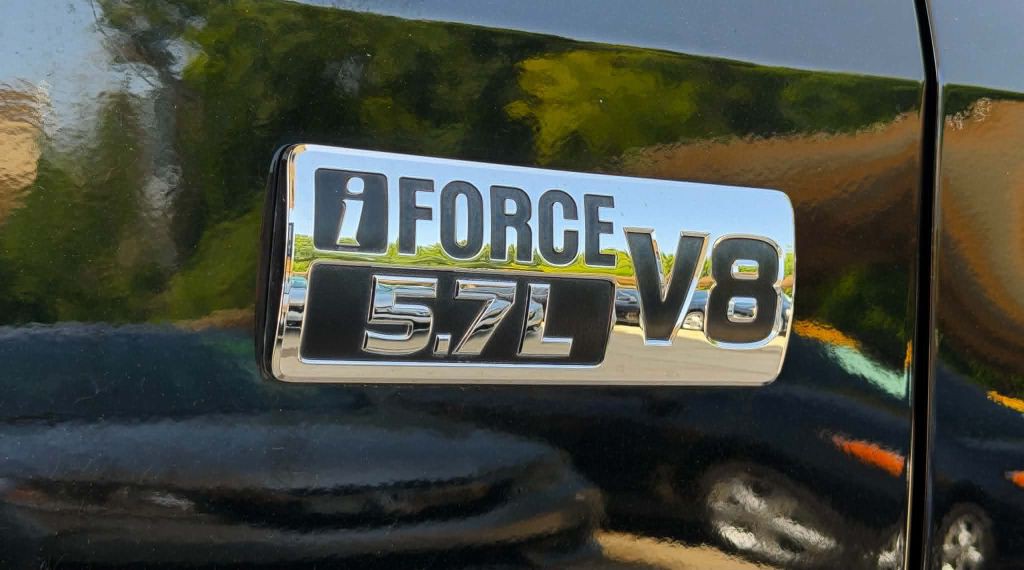 2019 Toyota Tundra Image 9