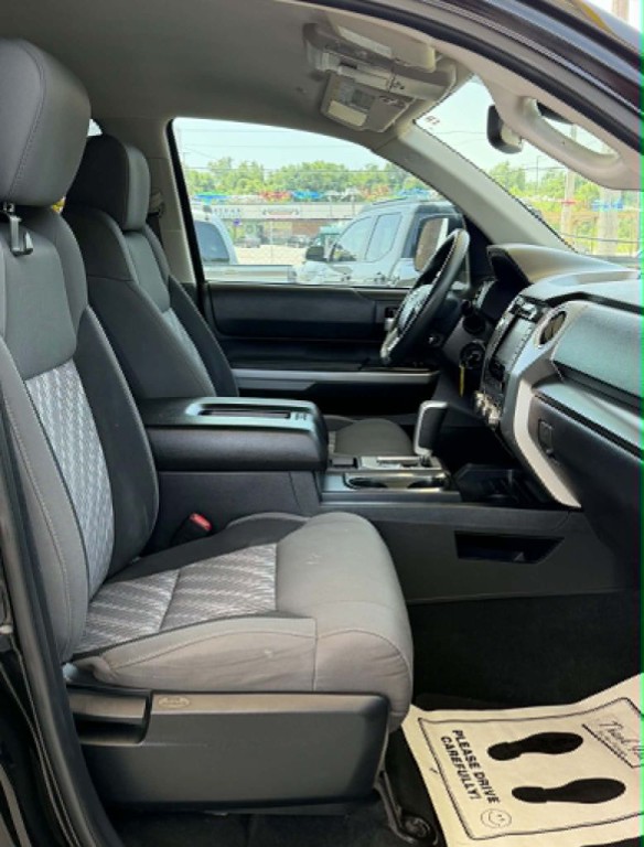 2019 Toyota Tundra Image 18