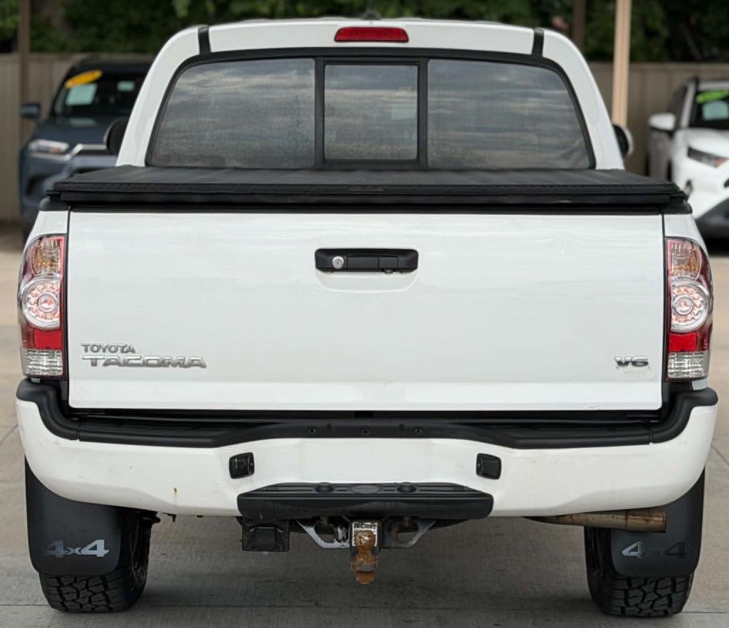 2015 Toyota Tacoma Image 5