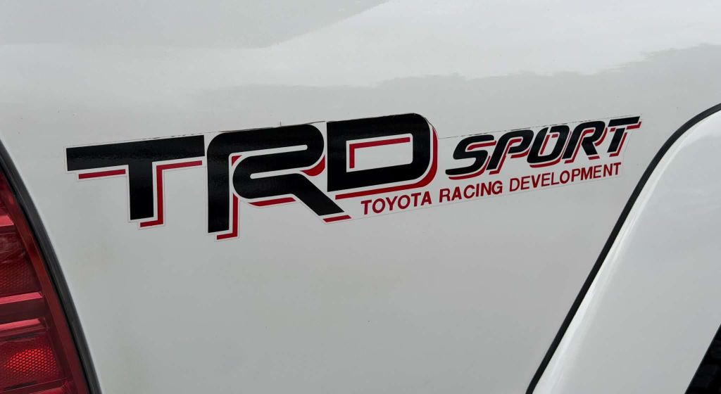 2015 Toyota Tacoma Image 9