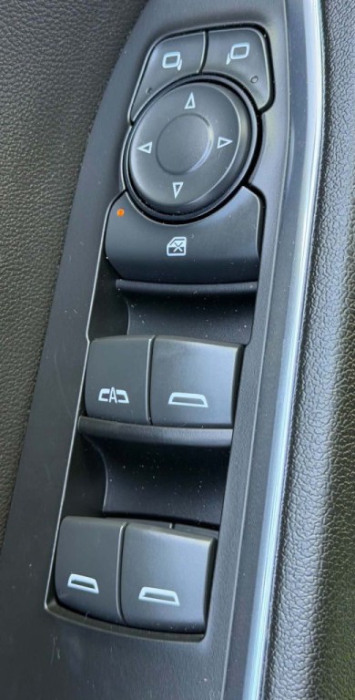 2024 GMC Sierra Image 9