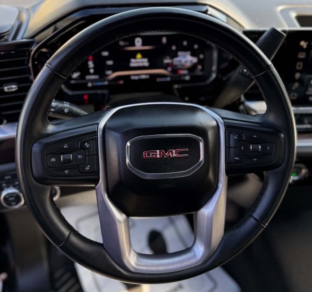 2024 GMC Sierra Image 12