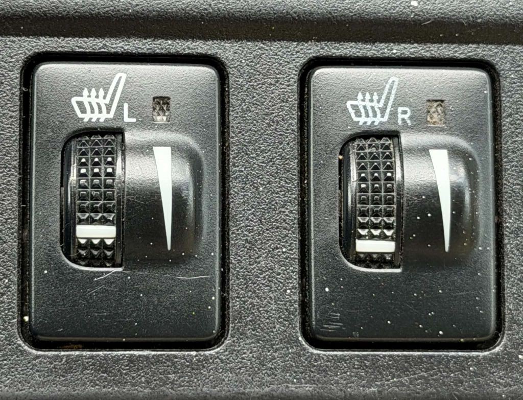 2015 Toyota Camry Image 20