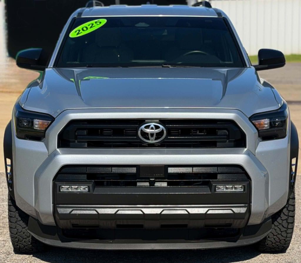 2025 Toyota 4Runner Image 2