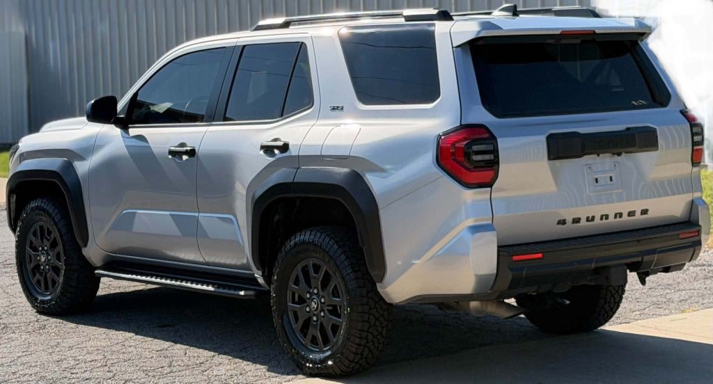 2025 Toyota 4Runner Image 6
