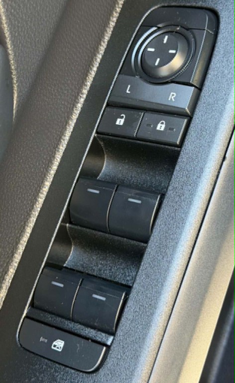 2025 Toyota 4Runner Image 10
