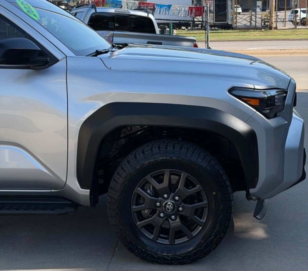 2025 Toyota 4Runner Image 21