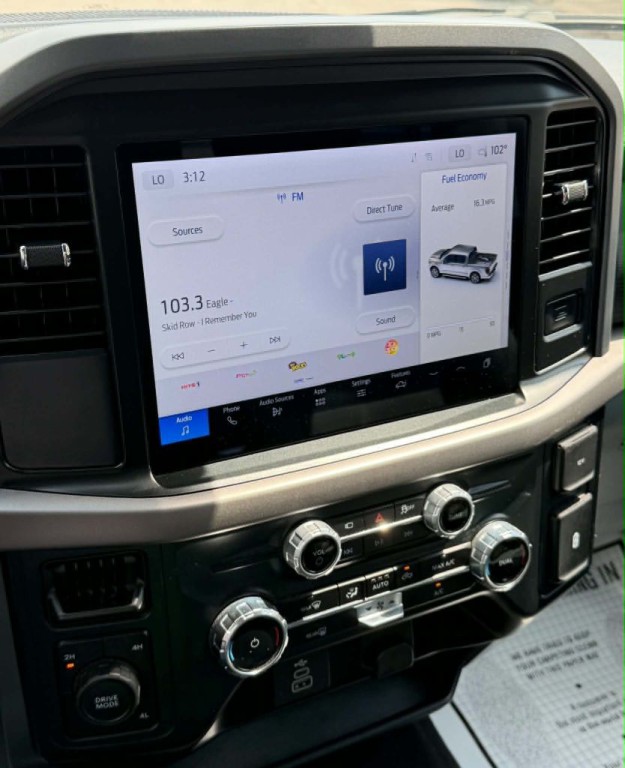 2025 Ford F-150 Image 14