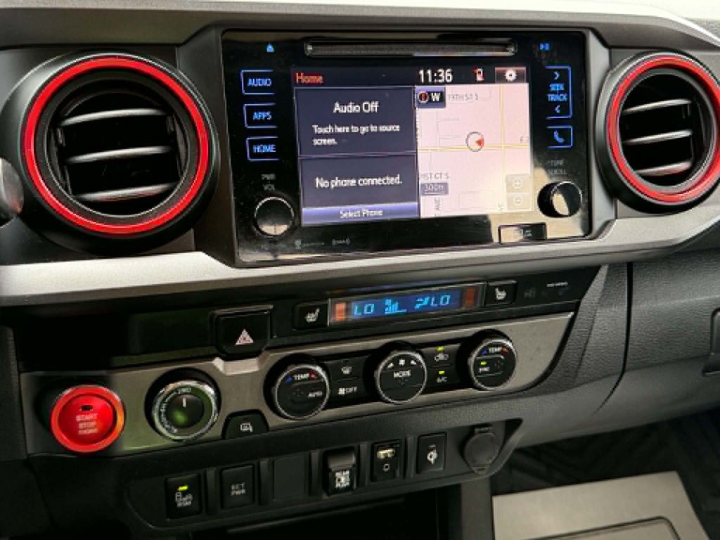 2019 Toyota Tacoma Image 17