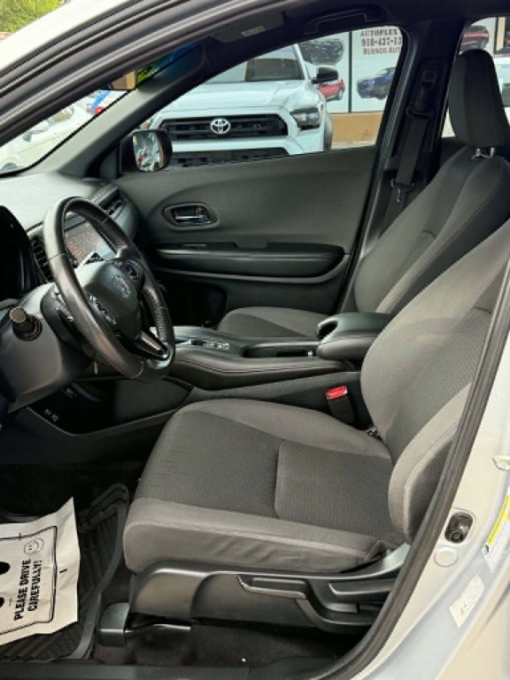 2020 Honda HR-V Image 16