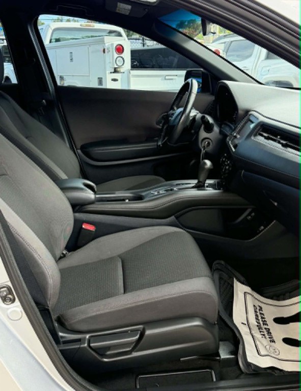 2020 Honda HR-V Image 20