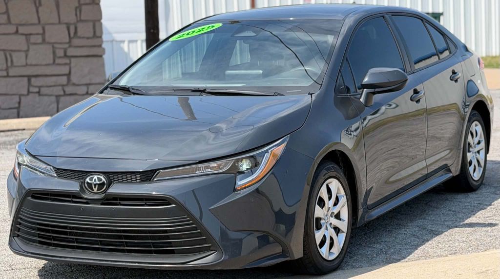 2025 Toyota Corolla Image 1