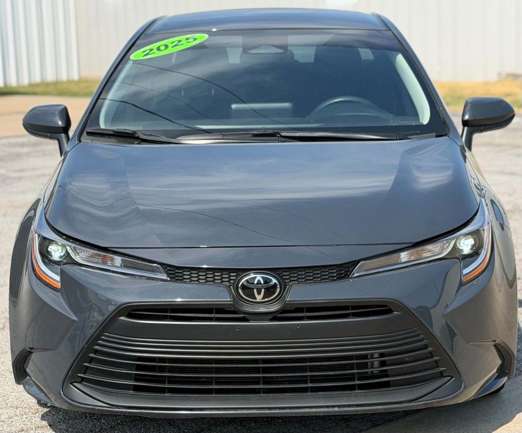 2025 Toyota Corolla Image 2