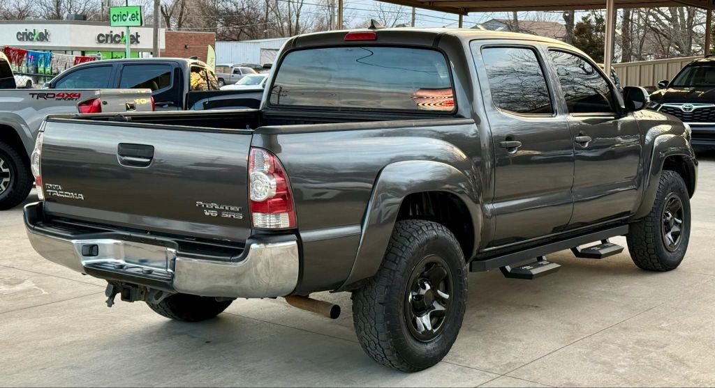 2015 Toyota Tacoma Image 6