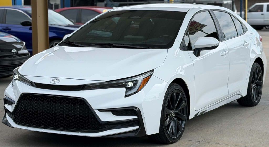 2024 Toyota Corolla Image 1