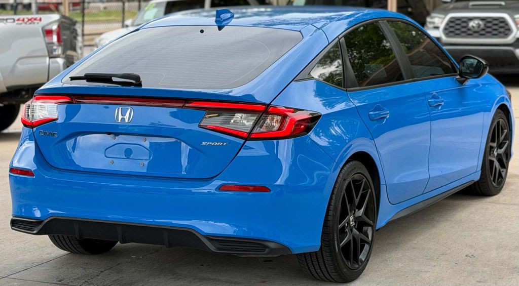 2025 Honda Civic Image 4