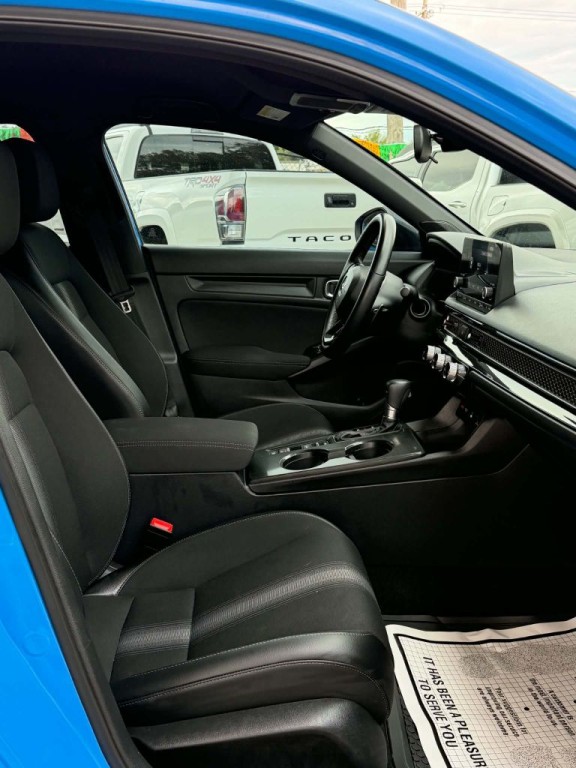 2025 Honda Civic Image 16