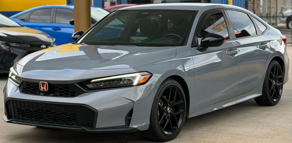 2025 Honda Civic Image 1