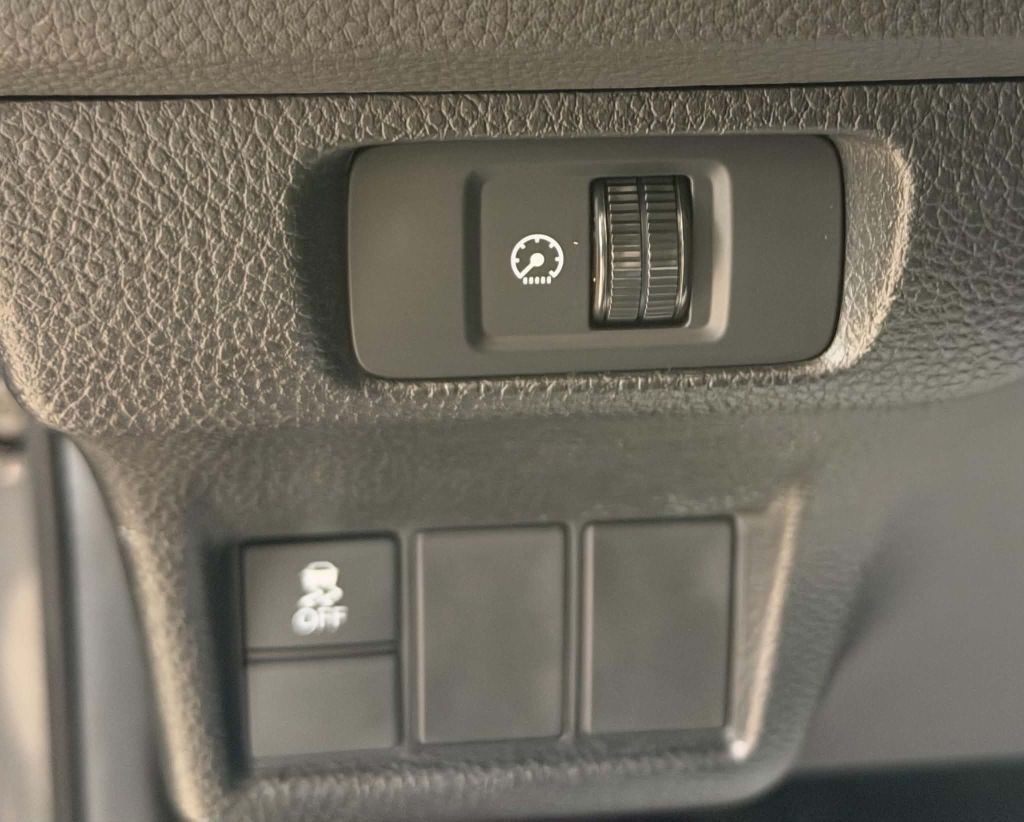 2025 Honda Civic Image 8