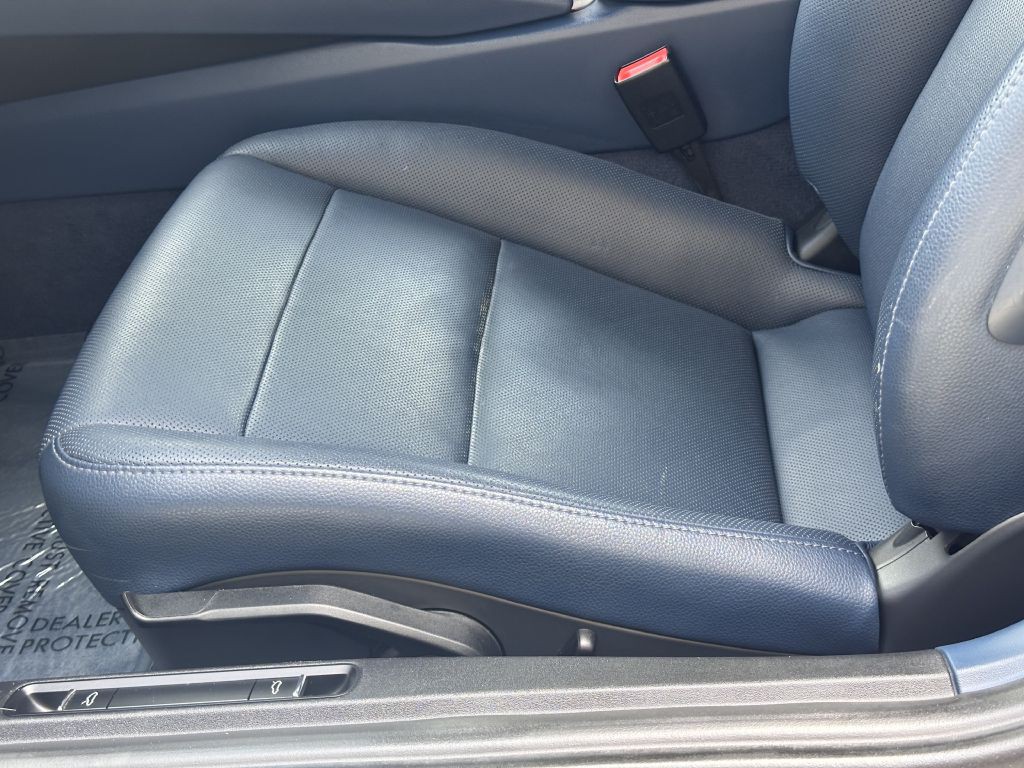 2015 Porsche Cayman Image 28