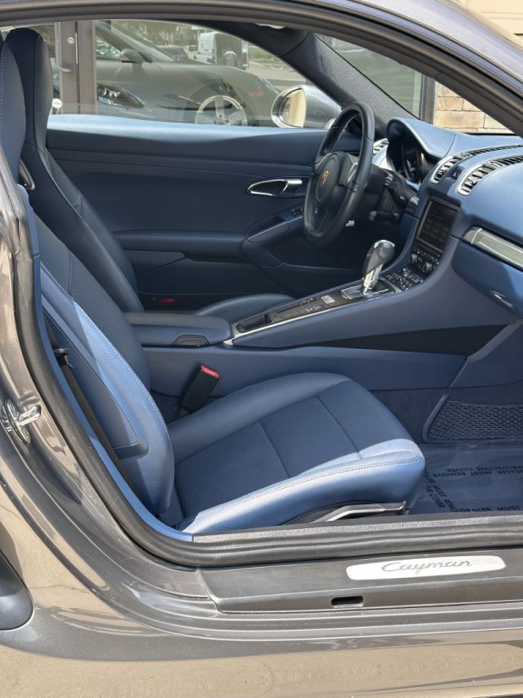 2015 Porsche Cayman Image 61