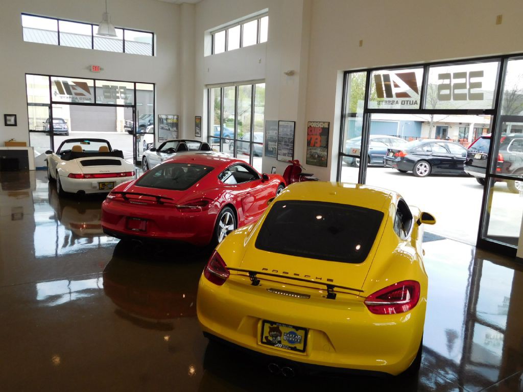 2015 Porsche Cayman Image 104