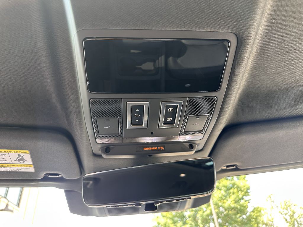 2024 Land Rover Defender Image 52