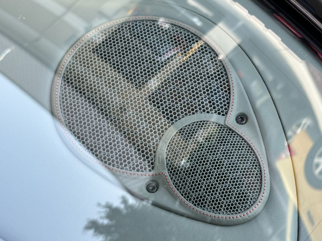 2004 Porsche 911 Image 43