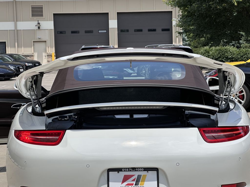 2013 Porsche 911 Image 56