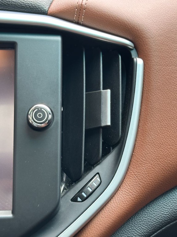 2015 Maserati Ghibli Image 63